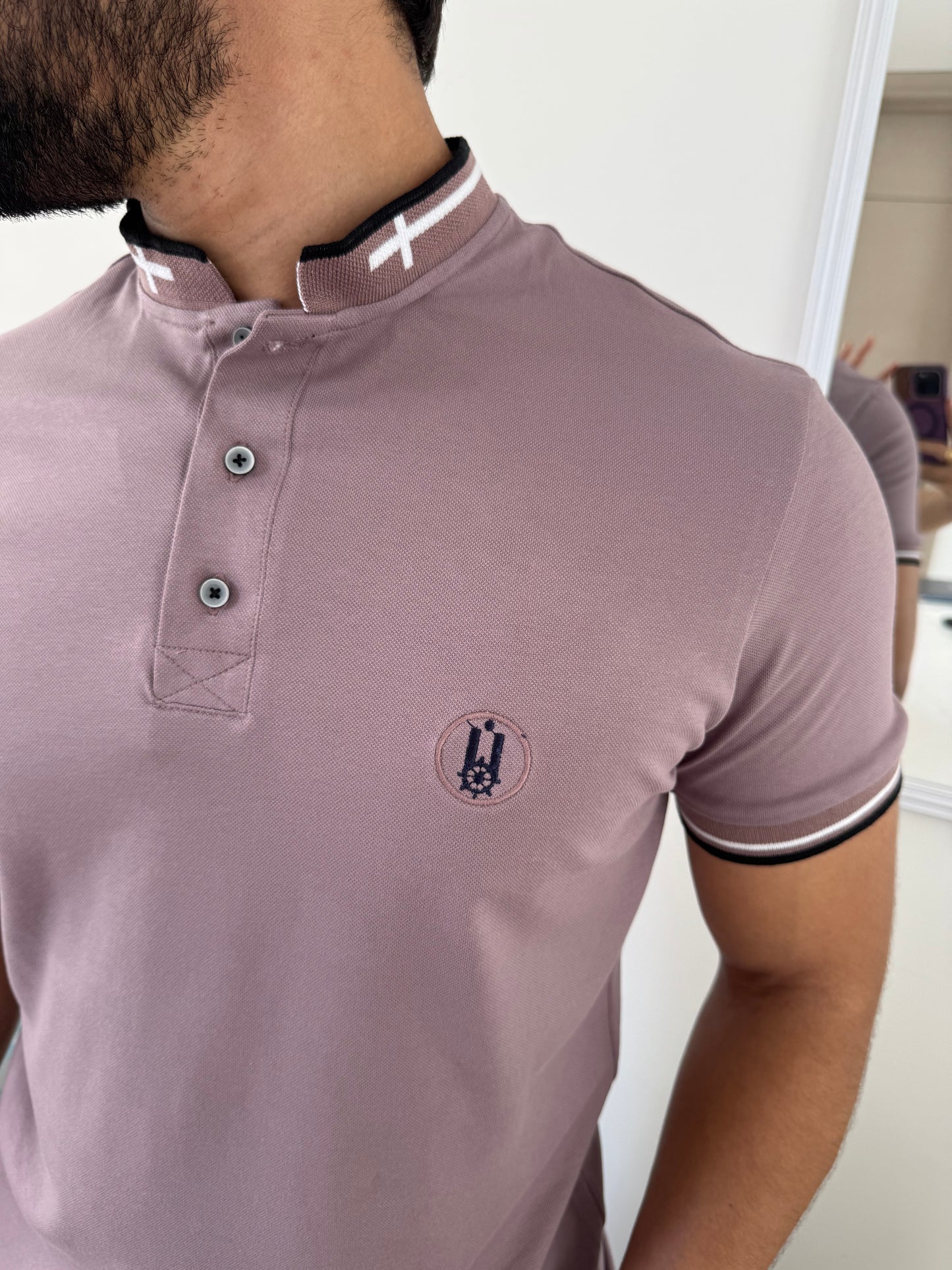 Polo Hombre – Cuello Mao– Estilo Moderno