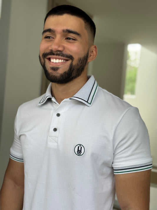 Polo Blanca Premium – Cuello Tejido con Acabado Único Ref 25103