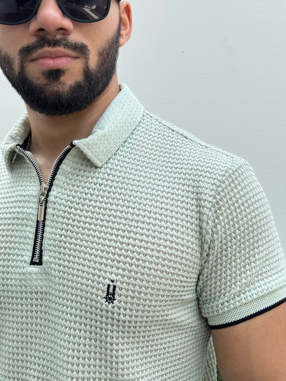 Polo con Cierre Frontal – Tejido Wafer Premium