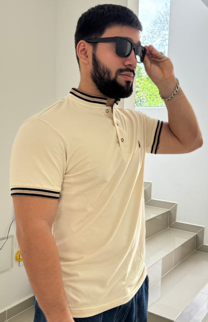 Polo Cuello Mao. Crema