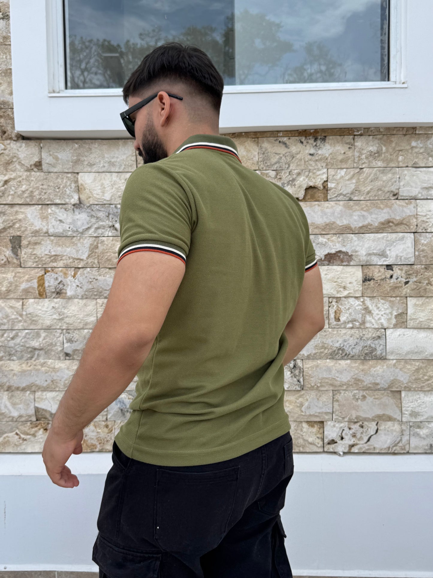 Polos Algodón con Botón – Estilo + Comodidad